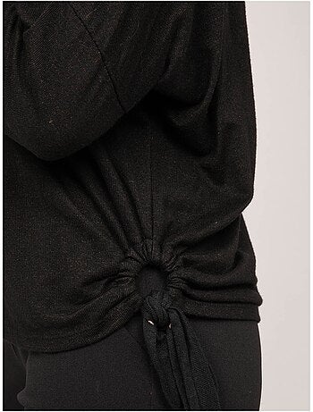 Top in maglia sottile con laccio da annodare fenella