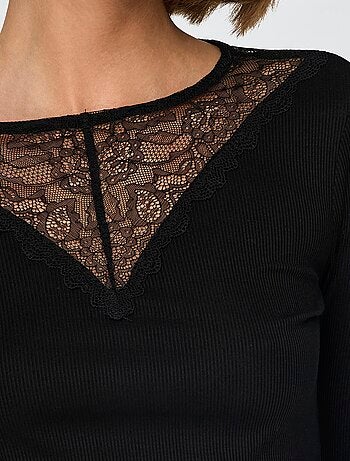 Top in pizzo tinta unita
