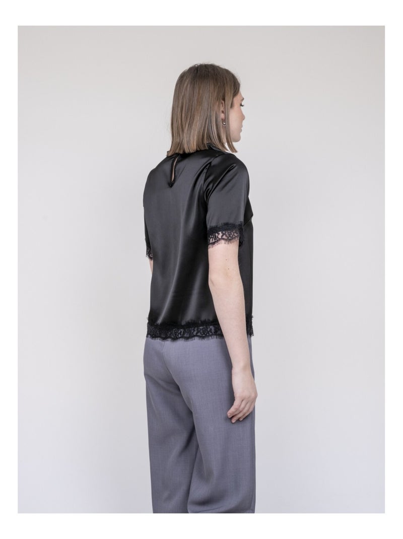 Top in satin con rifinitura in pizzo FERNADA Nero - Kiabi