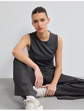 Top, MO Fashion