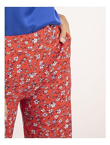 Top scollo a V in satin FIKA