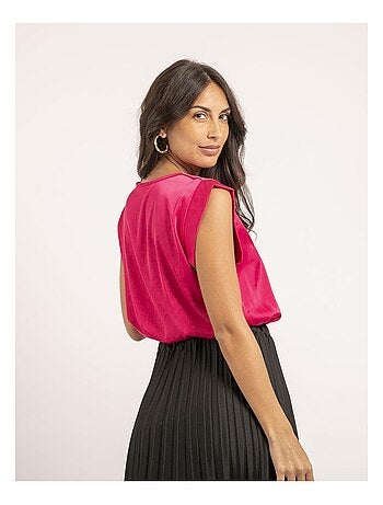 Top scollo a V in satin FIKA