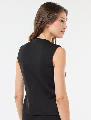 Top senza maniche con bottoni dorati