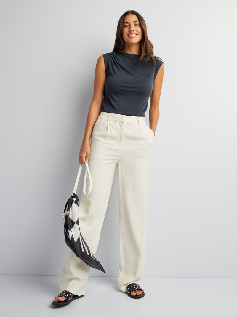 TOP SENZA MANICHE IN VISCOSA CON LACCI LATERALI - B2B Online - Foto 12