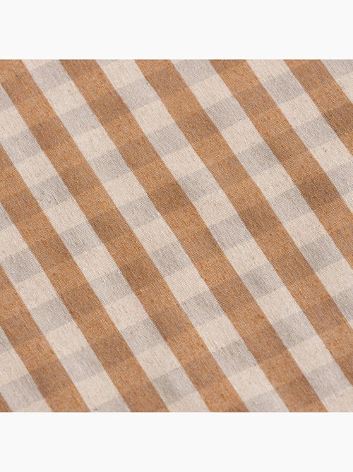 Tovaglia antimacchia a quadri vichy. Miscela di cotone e lino tessuto, effetto naturale - Gamusi. - Kiabi Tovaglia antimacchia a quadri vichy. Miscela di cotone e lino tessuto, effetto naturale - Gamusi. - Kiabi