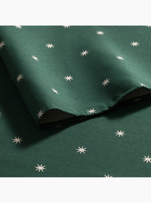 Tovaglia natalizia con filo lurex e stelle ricamate in rilievo - gamusi. - Kiabi Tovaglia natalizia con filo lurex e stelle ricamate in rilievo - gamusi. - Kiabi