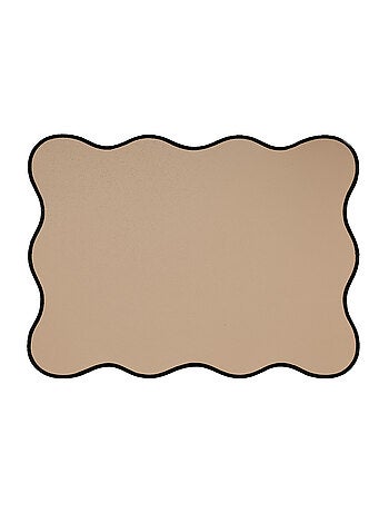 Tovaglietta rettangolare, liscia con bordi ondulati