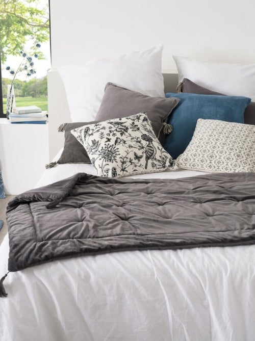 Trapunta in velluto con nappe - Kiabi