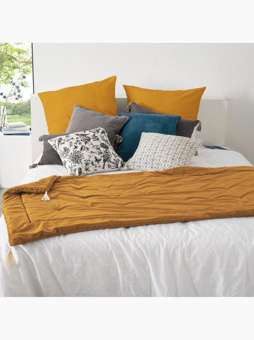 Trapunta in velluto con nappe - Kiabi Trapunta in velluto con nappe - Kiabi