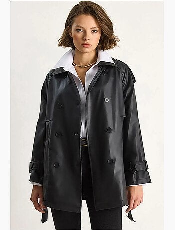 Trench coat doppiopetto in ecopelle lucci