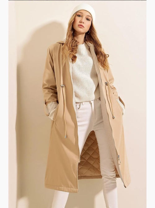 Trench coat lungo in poliestere con cappuccio bdart - Kiabi Trench coat lungo in poliestere con cappuccio bdart - Kiabi