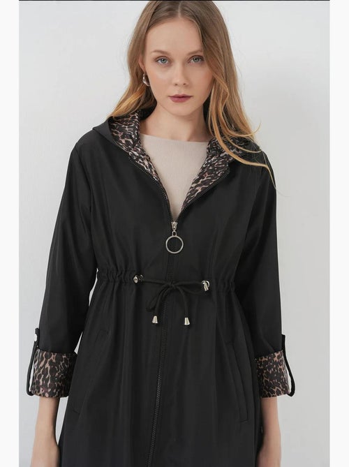 Trench coat lungo in poliestere con cappuccio bdart - Kiabi Trench coat lungo in poliestere con cappuccio bdart - Kiabi
