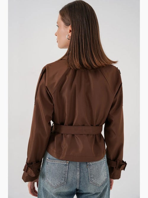 Trench corto con cintura bdart - Kiabi Trench corto con cintura bdart - Kiabi