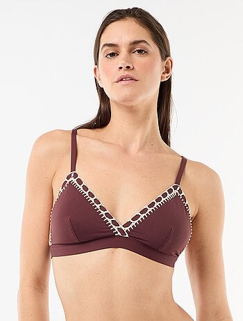 Triangolo da bagno con bordi in macramè