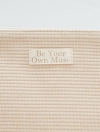 Trousse da bagno quadrata in velluto a coste