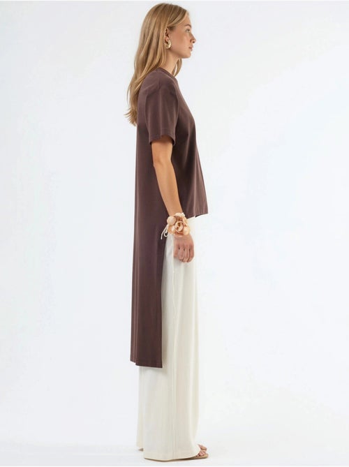 Tunica oversize con girocollo e spacco busem - Kiabi Tunica oversize con girocollo e spacco busem - Kiabi