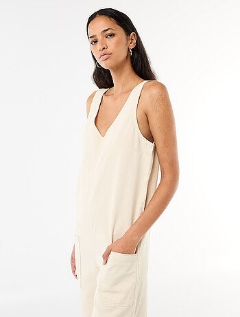 Tuta ampia senza maniche