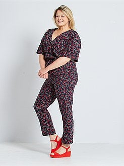 Tuta con pantaloni e scollo incrociato - Kiabi