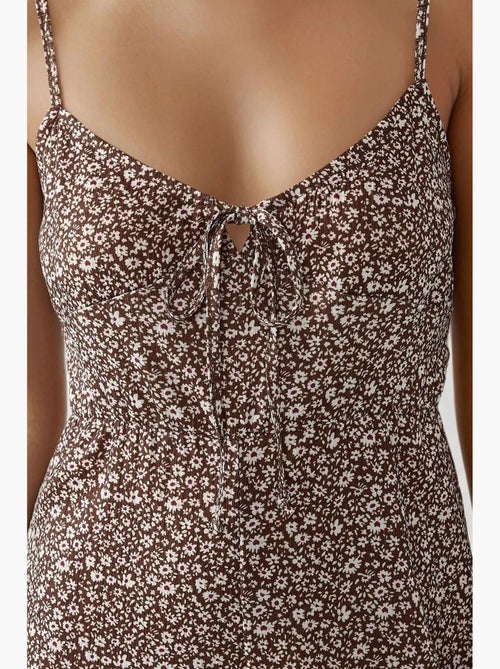 Tuta jumpsuit in maglia floreale a gamba larga con scollo a v hiccup - Kiabi