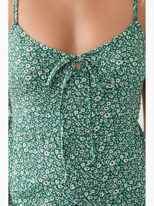 Tuta jumpsuit in maglia floreale a gamba larga con scollo a v hiccup - Kiabi Tuta jumpsuit in maglia floreale a gamba larga con scollo a v hiccup - Kiabi
