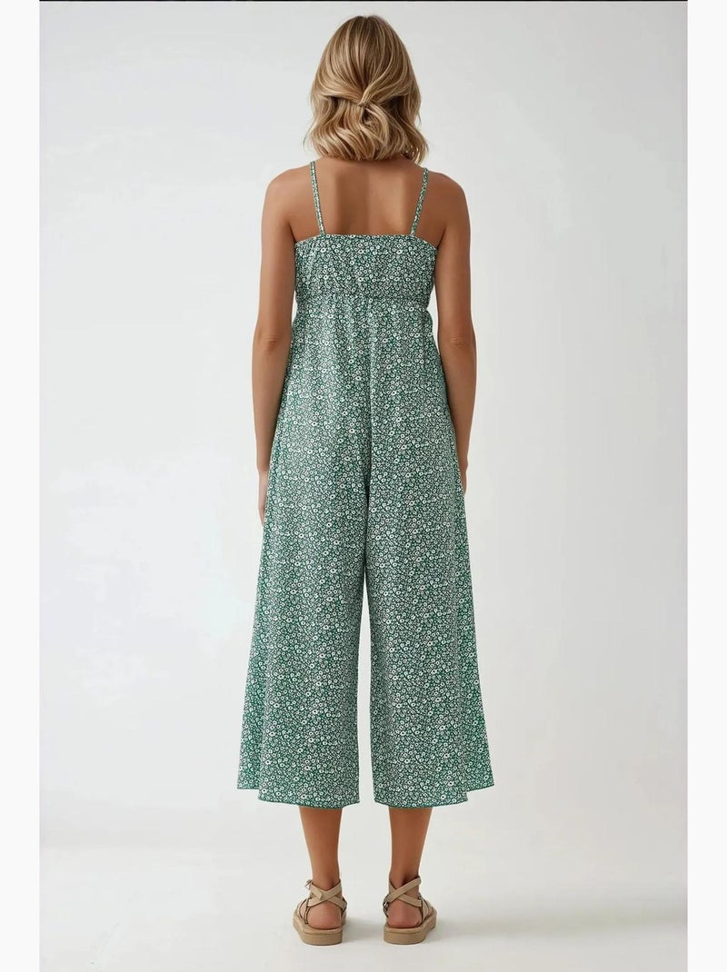 Tuta jumpsuit in maglia floreale a gamba larga con scollo a v hiccup Verde menta - Kiabi