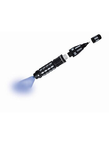 Un kit di spionaggio completo con tutti gli strumenti necessari