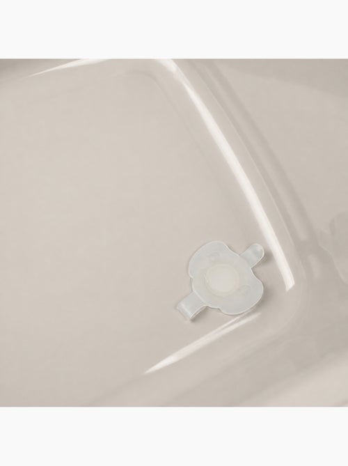 Vasca da bagno per neonati Luxe Grigio Charme Thermobaby in polietilene antiscivolo - Kiabi Vasca da bagno per neonati Luxe Grigio Charme Thermobaby in polietilene antiscivolo - Kiabi