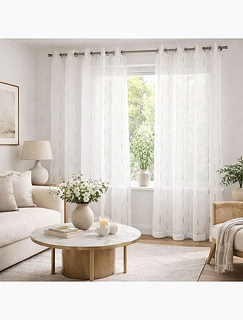 Veloce con linee ricamate