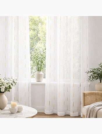 Veloce con linee ricamate