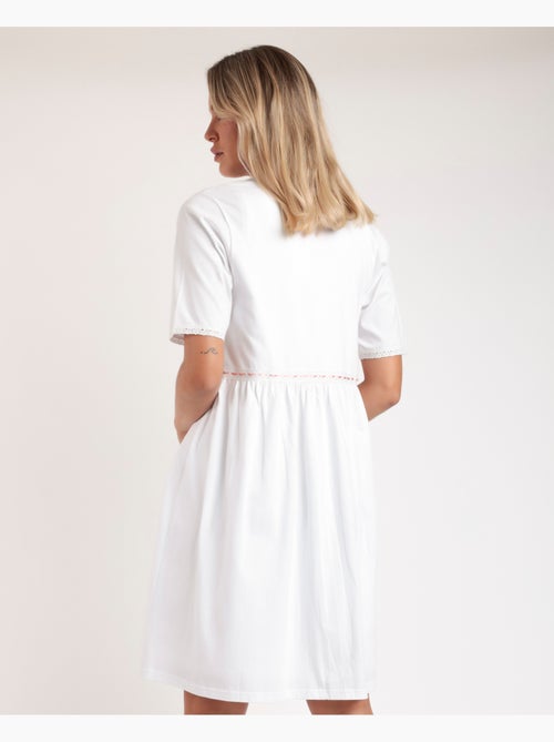 Vestaglia da donna ADMAS CLASSIC a maniche corte con ricamo colorato - Kiabi Vestaglia da donna ADMAS CLASSIC a maniche corte con ricamo colorato - Kiabi