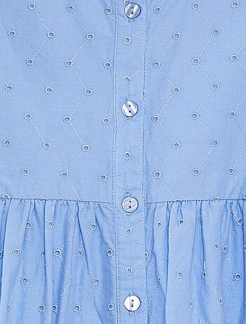 Vestito con ricami all over e volant sul giromanica