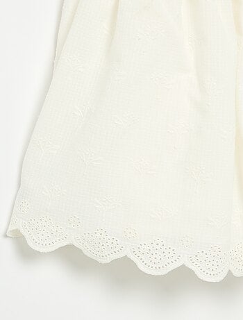 Vestito con spalline sottili non regolabili e ricami