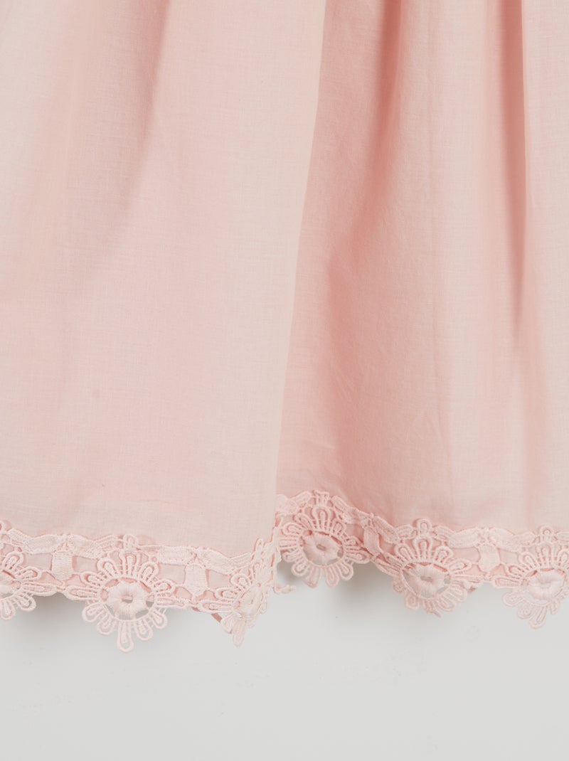 Vestito con volant e ricami ROSA - Kiabi