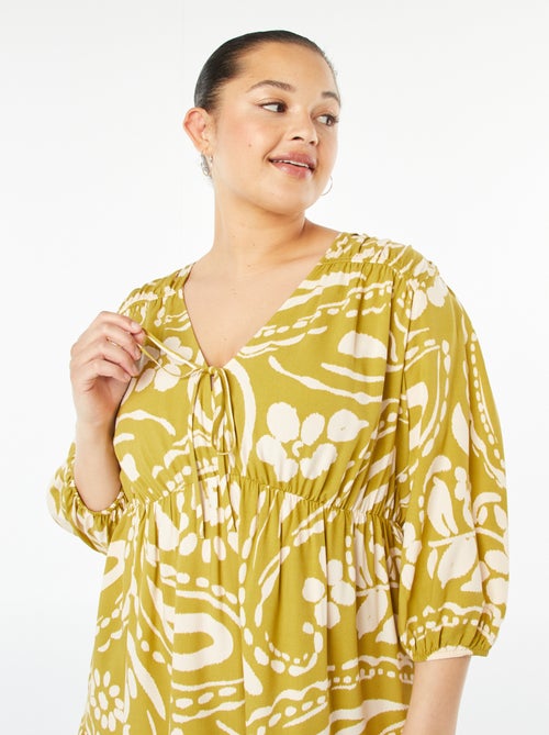 Vestito corto con motivo a maniche lunghe - Kiabi