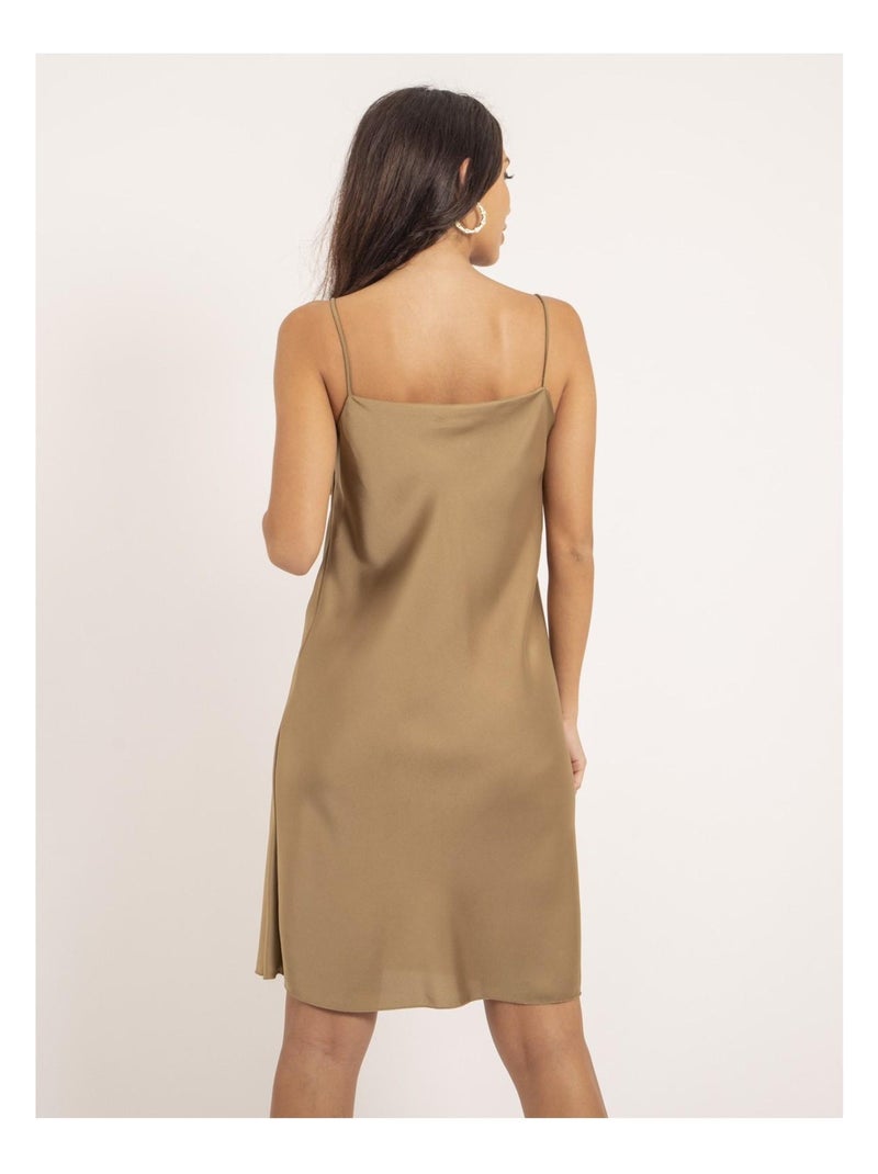 Vestito corto satinato IDALIA Marrone caramello - Kiabi