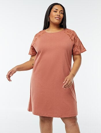 Vestito in cotone con ricami