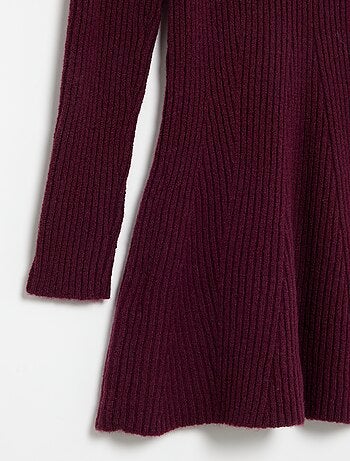 Vestito in maglia a costine a maniche lunghe