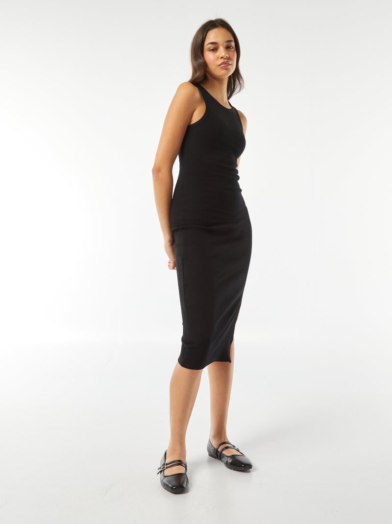 Vestito lungo aderente in maglia a coste senza maniche nero - Kiabi