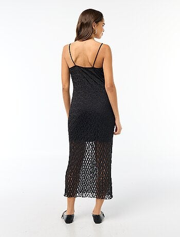 Vestito lungo in pizzo con spalline sottili