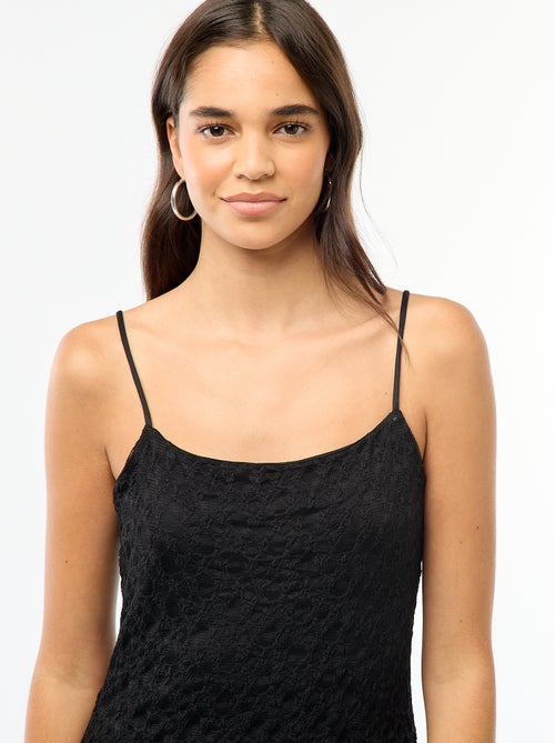 Vestito lungo in pizzo con spalline sottili - Kiabi