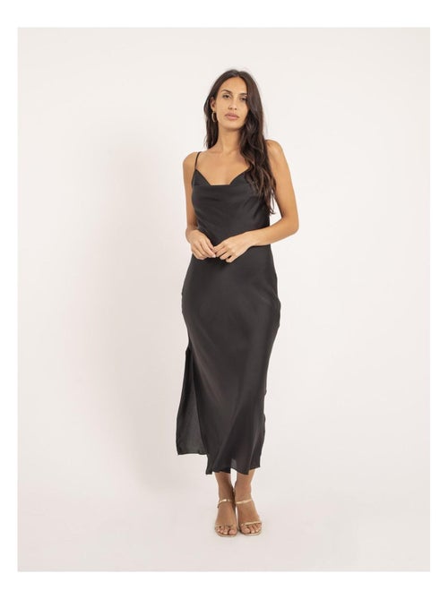 Vestito lungo in satin ISAURIE - Kiabi Vestito lungo in satin ISAURIE - Kiabi