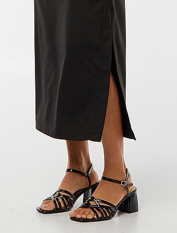 Vestito midi effetto twist davanti