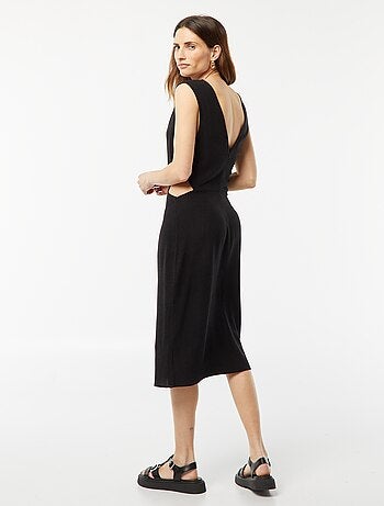 Vestito midi senza maniche + apertura sui lati
