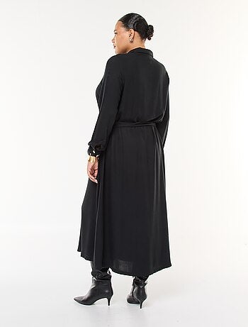 Vestito midi stampato con cintura e bottoni a pressione