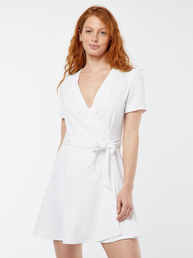 Vestito portafoglio modello corto con scollo incrociato bianco - Kiabi