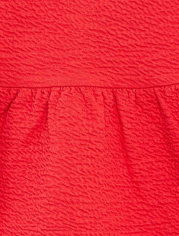 Vestito senza maniche in tessuto stropicciato con motivo