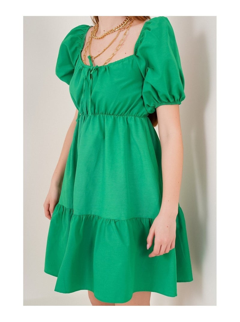 Vestito svasato in popeline Verde - Kiabi
