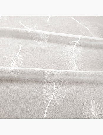 Voile ricamato con foglie