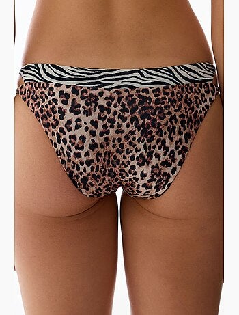 Wild slip bikini con lati a strati e stampa leopardata, vita media penti