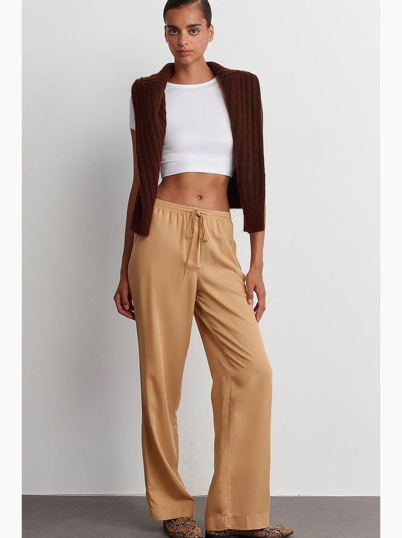 Women's pantaloni a gamba ampia in tencel dilvin Biondo - Kiabi